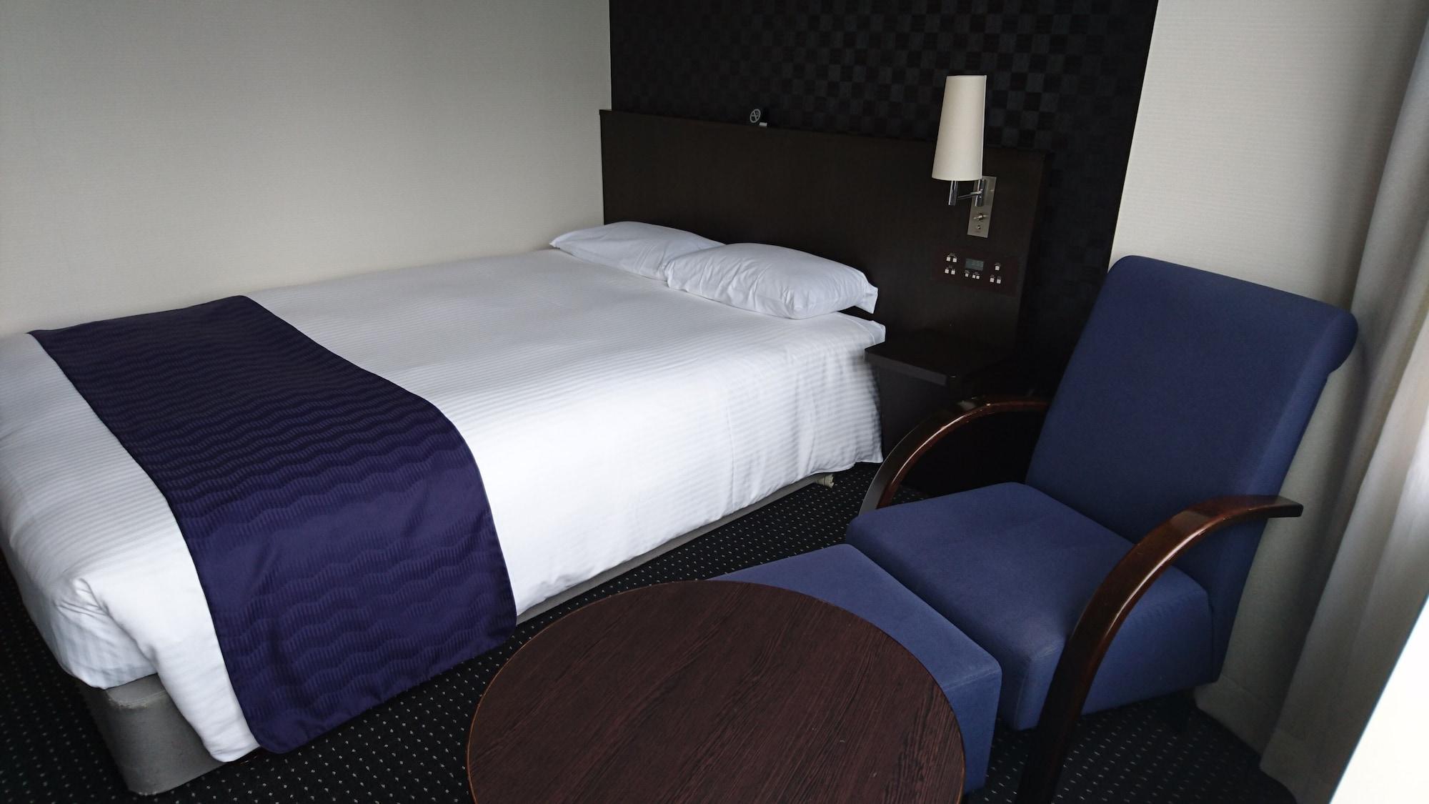 Ana Holiday Inn Tokyo Bay By Ihg Экстерьер фото